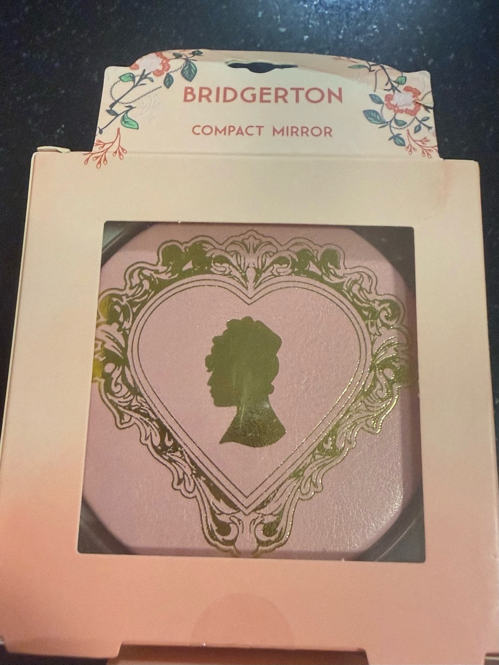 New Bridgerton Queen sleep/beauty product bundle Netflix - Picture 5 of 10